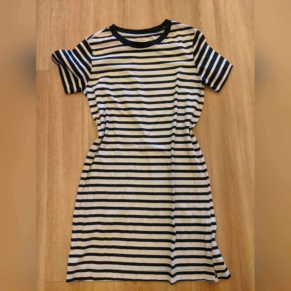 Free Assembly dress.